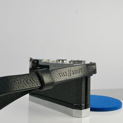 Black Leather Camera Wrist Strap - Lulworth Stitched image 4